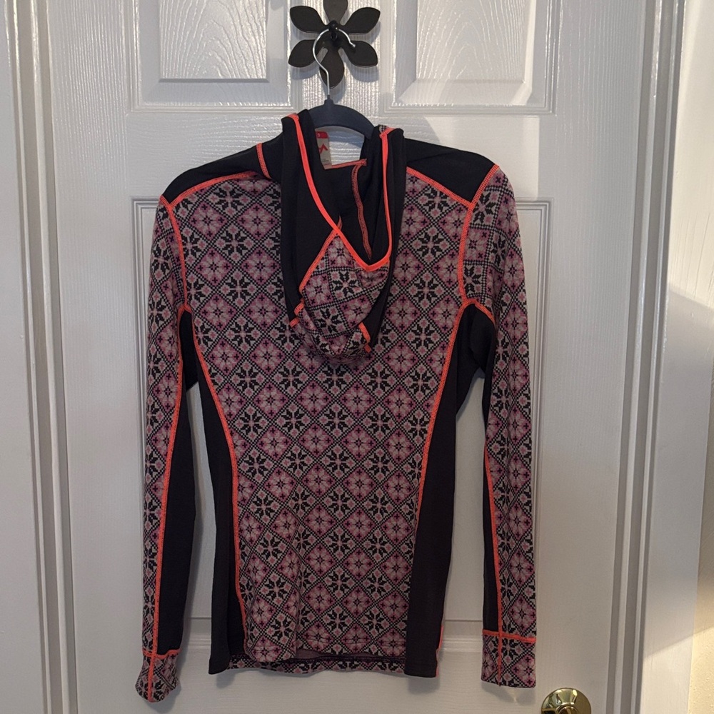 Kari Traa Pink and Black Wool Patterned Half-Zip Hoodie - Picture 6 of 10